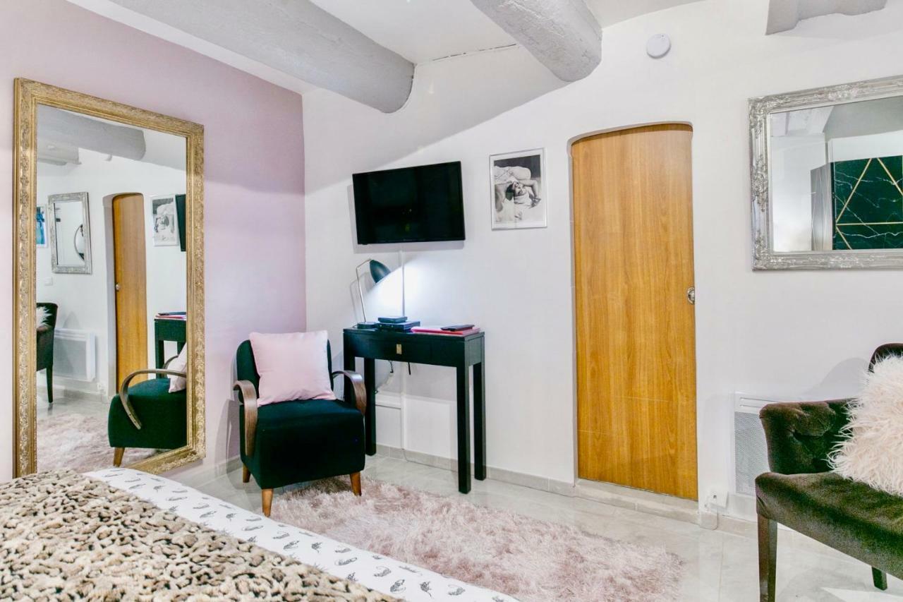 Artistic Antibes Apartment Exterior photo