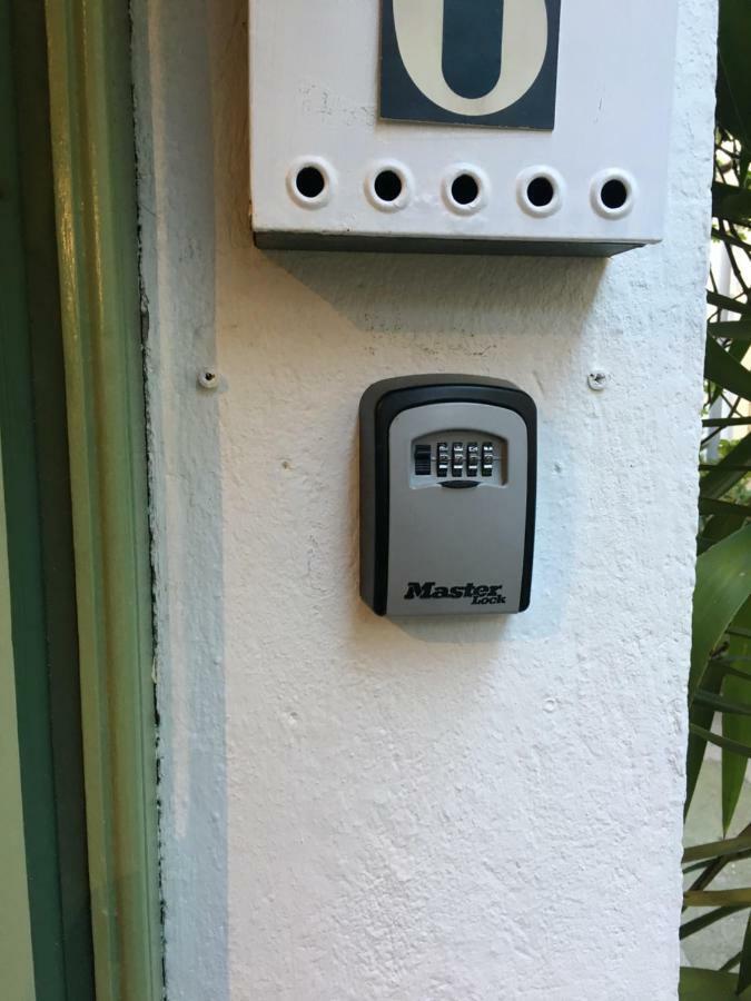 Artistic Antibes Apartment Exterior photo